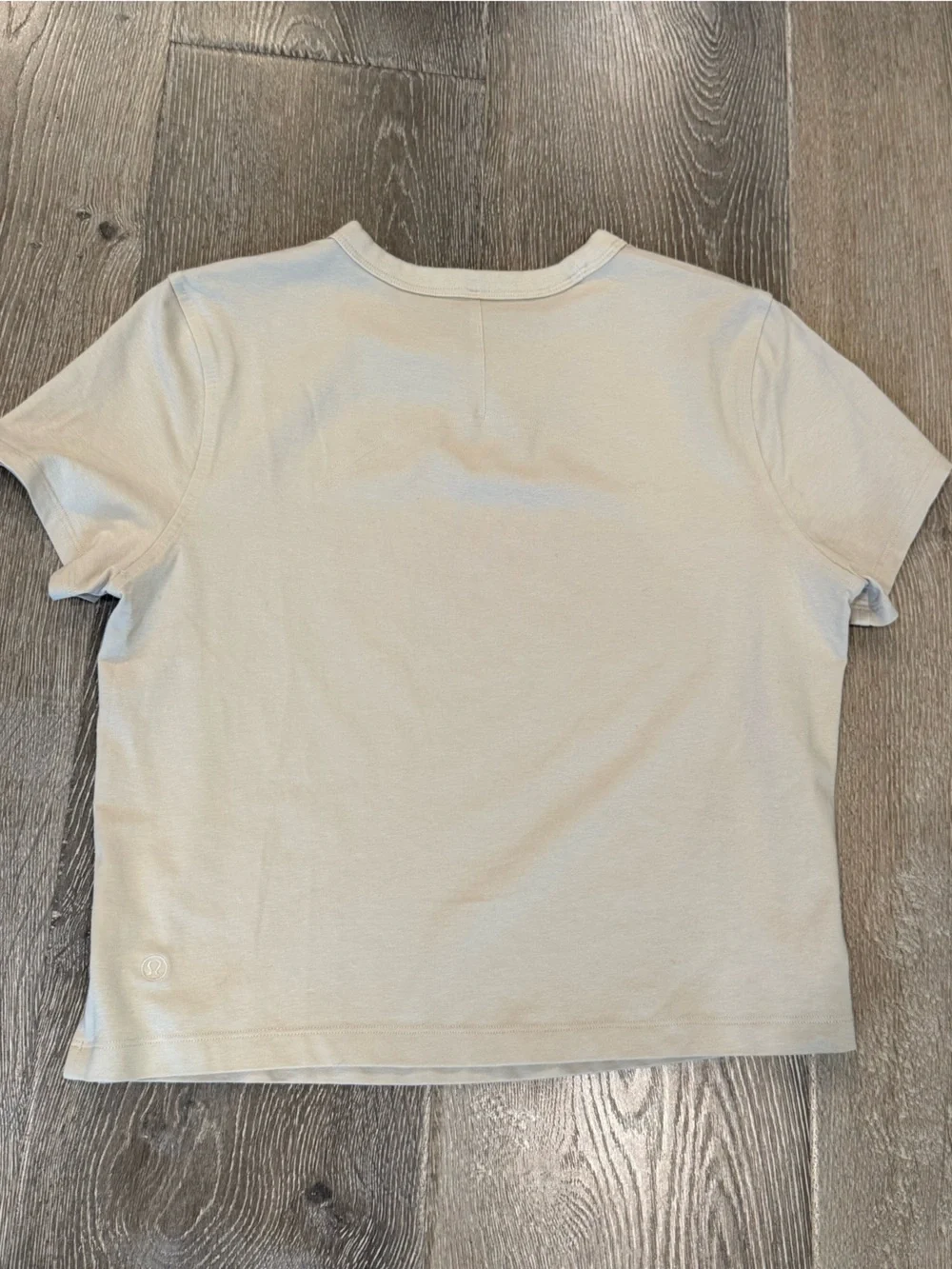 Lululemon baby tee, cream